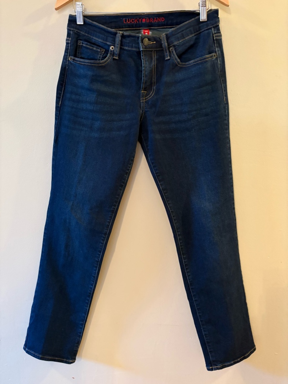 Lucky Brand Women's Dark Blue Slim Jeans, Sz 6.